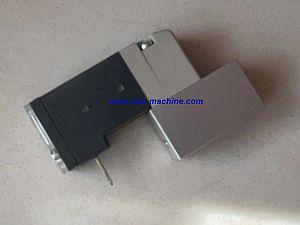 PC670249   AX900911